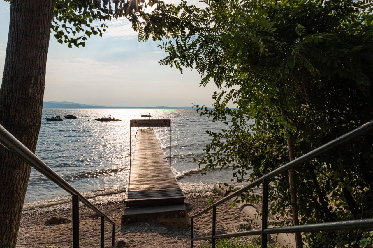 Camping Zocco Manerba del Garda Luaran gambar