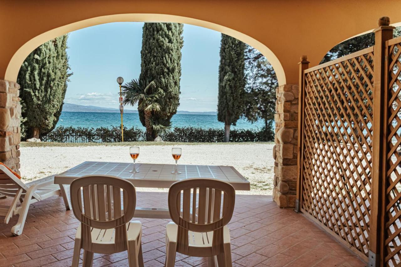 Camping Zocco Manerba del Garda Luaran gambar