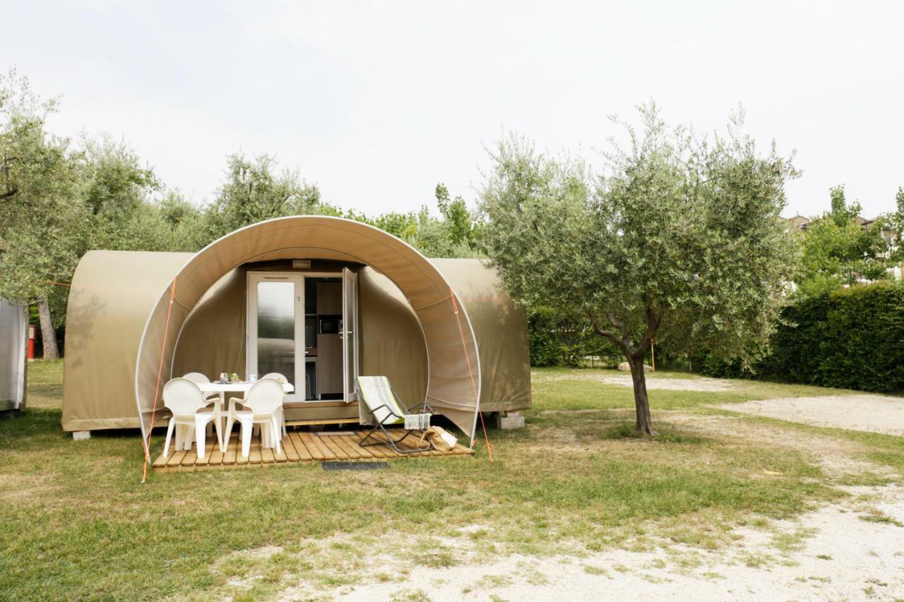 Camping Zocco Manerba del Garda Luaran gambar