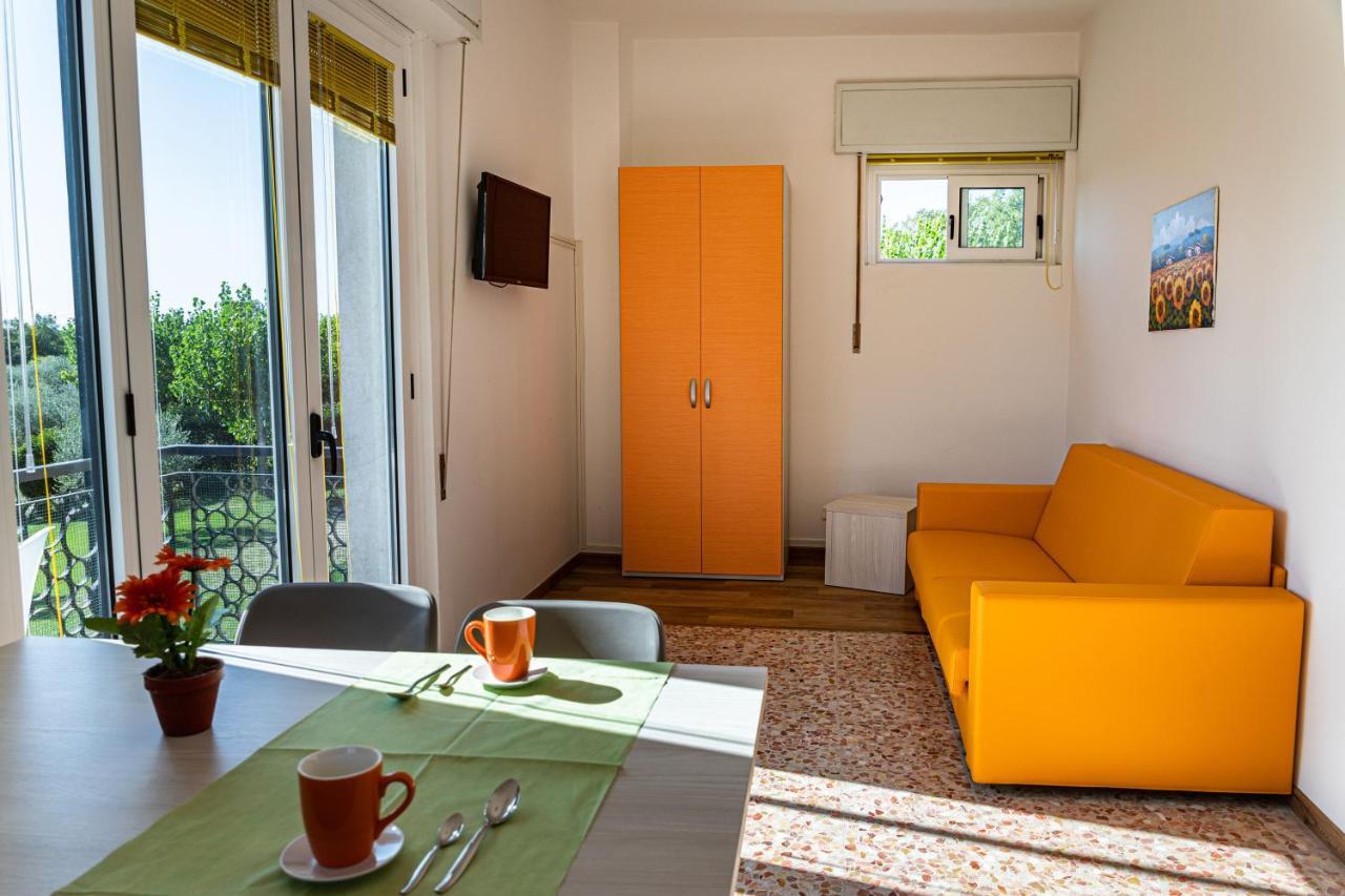 Camping Zocco Manerba del Garda Luaran gambar