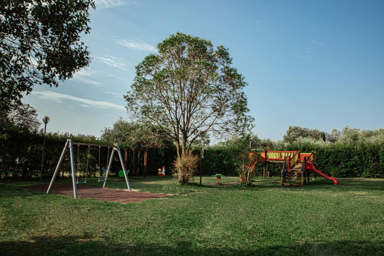 Camping Zocco Manerba del Garda Luaran gambar